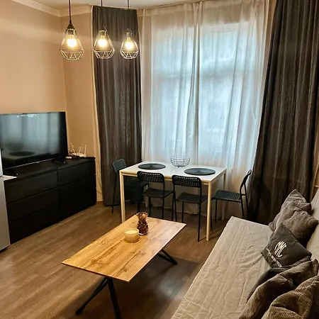 דירה Superb 2 Bedroom סופיה