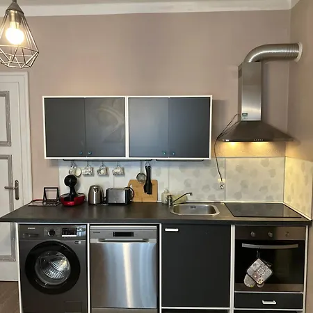 Superb 2 Bedroom Apartamento Sófia