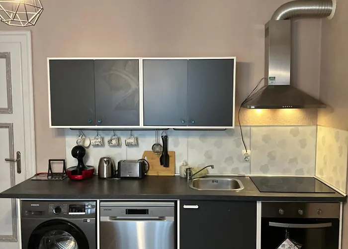 Superb 2 Bedroom Lägenhet Sofia